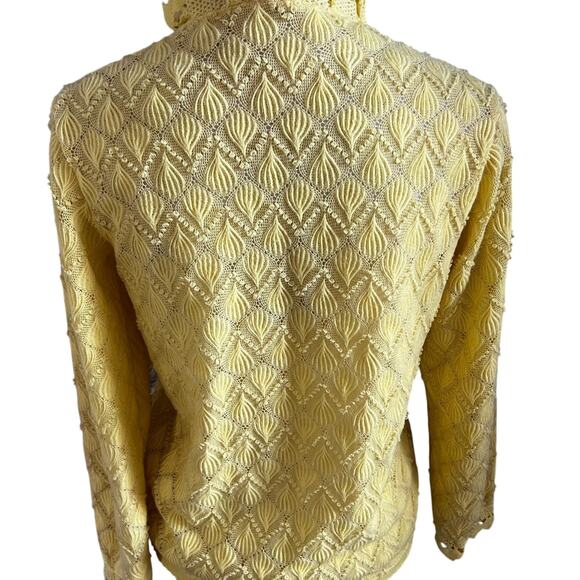 Vtg 60s pointelle scallop ruffle cardigan sweater small butter yellow - Picture 5 of 11